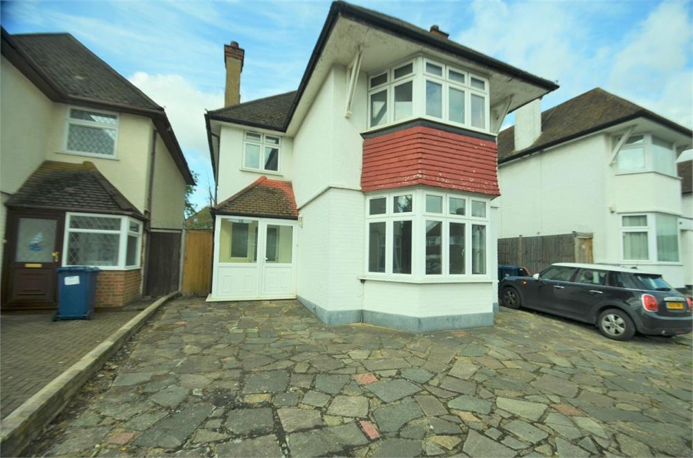 Edgwarebury Lane, Edgware